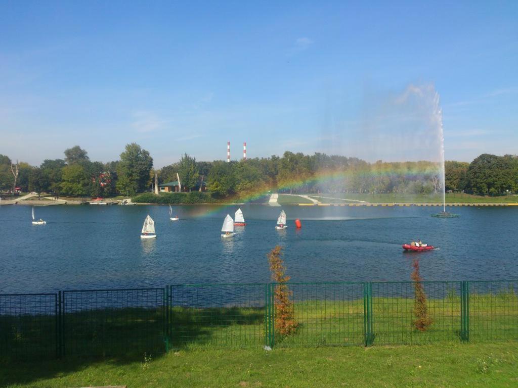 Monia Dream Apartment - Belgrade Lake & Fair Екстер'єр фото